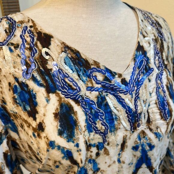 Chico’s Blue/Brown Patterned Tunic w/ Sequin Embellishments Size Large-2 - Picture 3 of 11